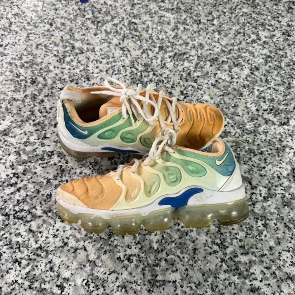 Nike Women's Air‎ VaporMax Plus Light Menta W7.5 AO4550